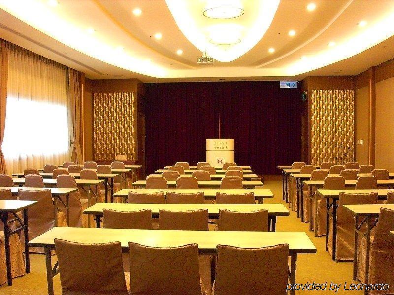 טאיפיי First Hotel מראה חיצוני תמונה