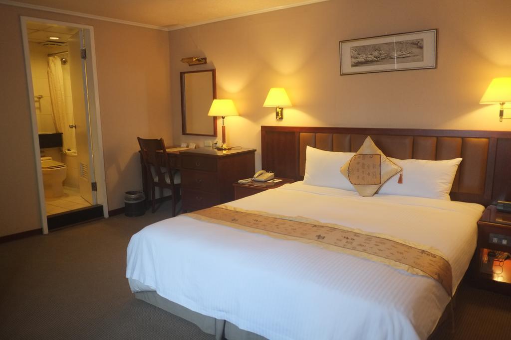 טאיפיי First Hotel מראה חיצוני תמונה